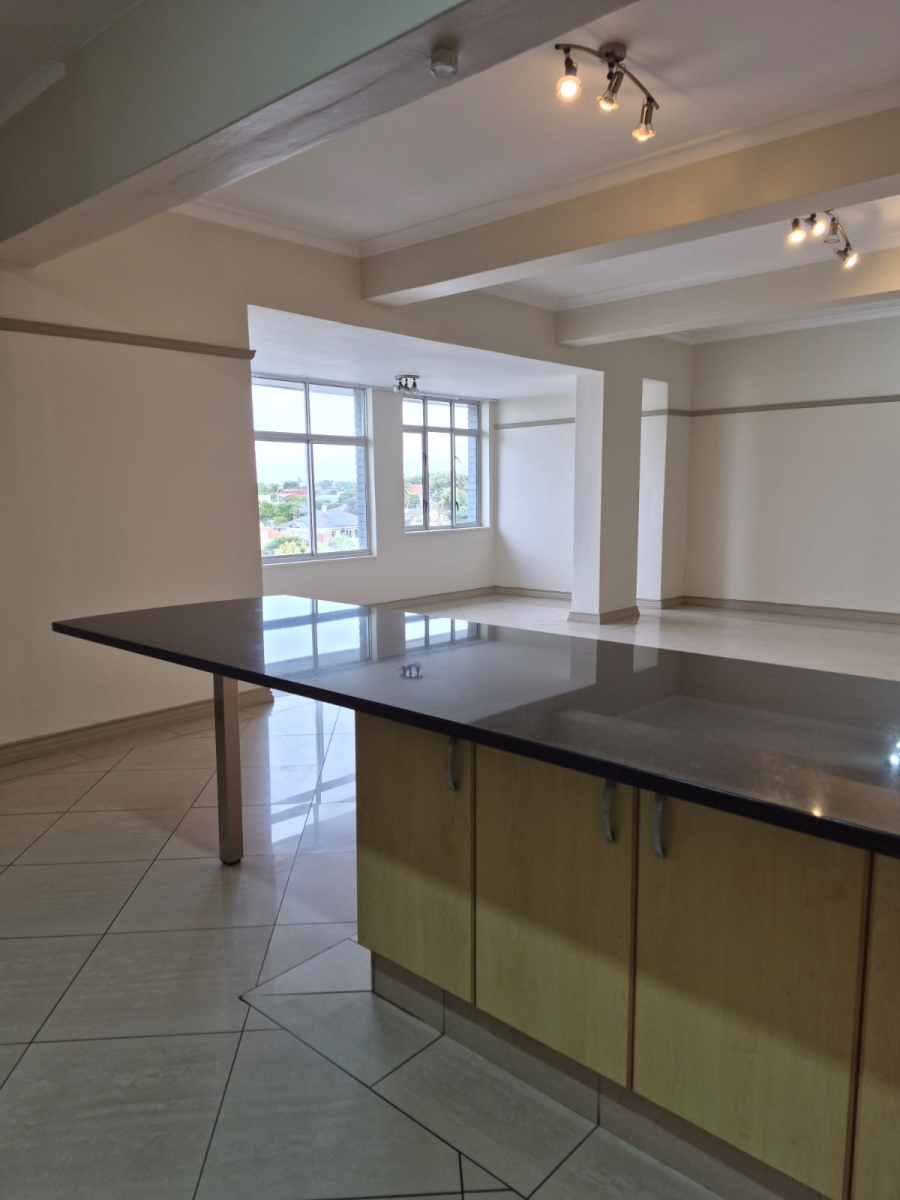 To Let 2 Bedroom Property for Rent in Summerstrand Eastern Cape